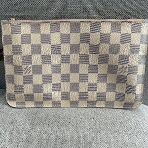 Louis Vuitton Neverfull Damier Azur Pochette Wristlet White